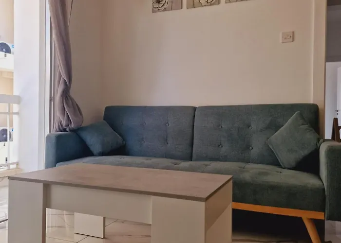 Cozy 1 Bedroom City-center F Apartmán *